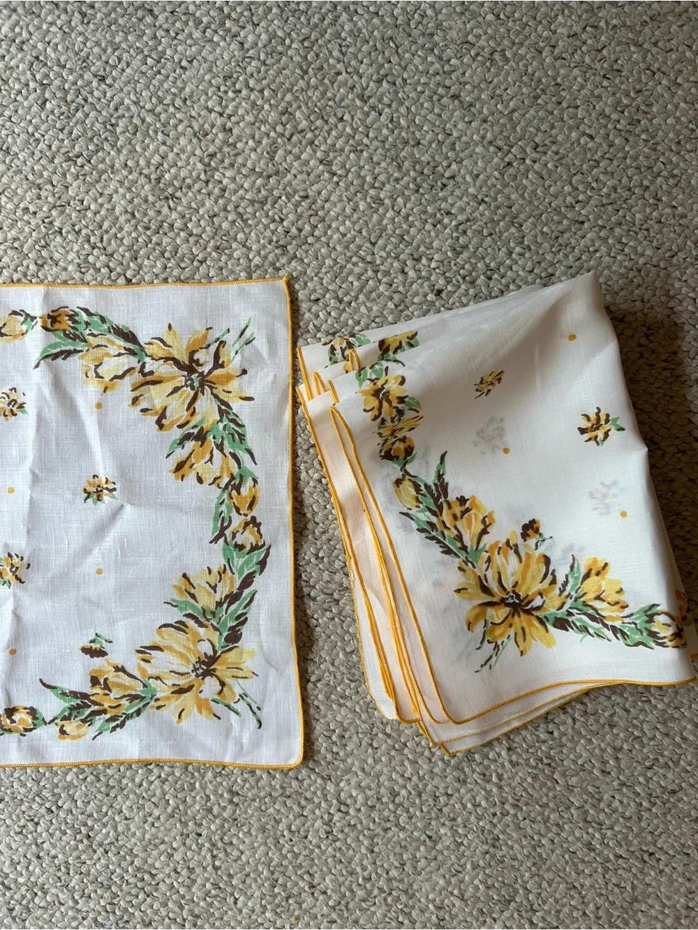 Vintage Floral Yellow & Green Linen Napkins and Small Table Runner- Set